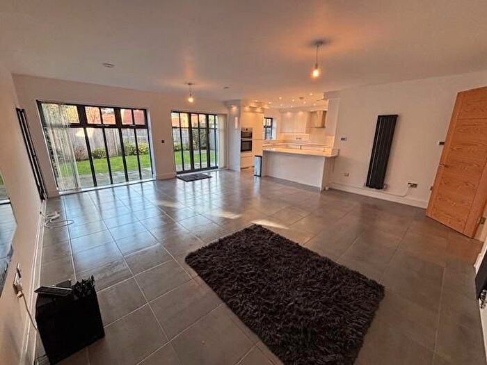 5 Bedroom Property To Rent In Skylark Close, Didsbury, Manchester, M20