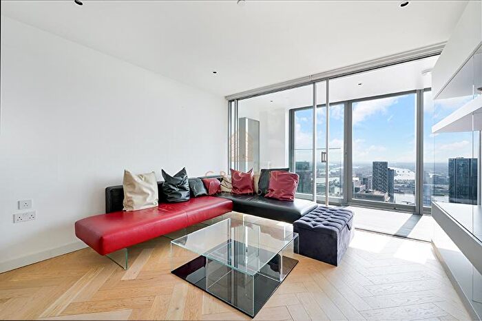 1 Bedroom Apartment To Rent In Landmark Pinnacle - Th Floor, Canary Wharf, E14
