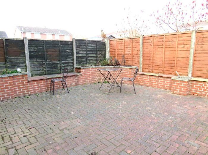 1 Bedroom Flat To Rent In Britannia Drive, Stretton, Burton-On-Trent, DE13
