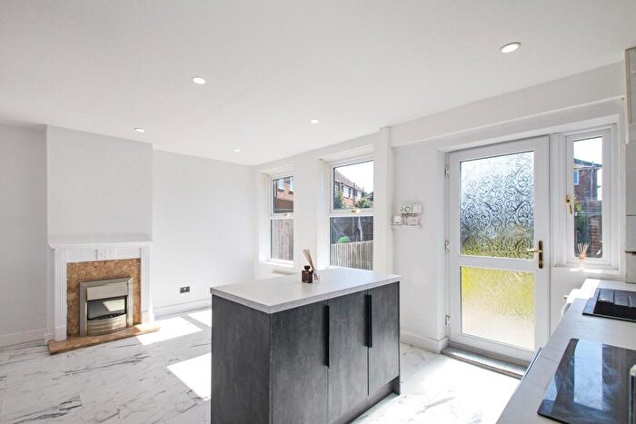 2 Bedroom Terraced House To Rent In Dunkery Road London, SE9