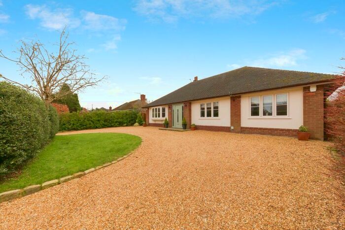 3 Bedroom Bungalow For Sale In Brereton Heath Lane, Brereton Heath, Congleton, Cheshire, CW12