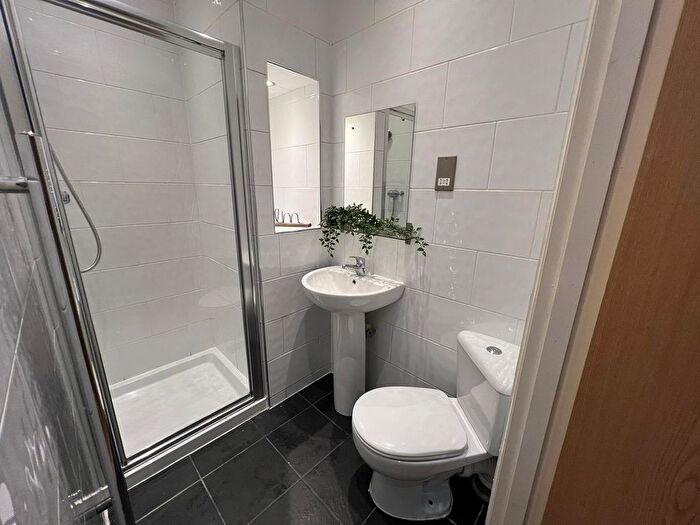 2 Bedroom Flat To Rent In Beechgrove Terrace, Aberdeen, AB15