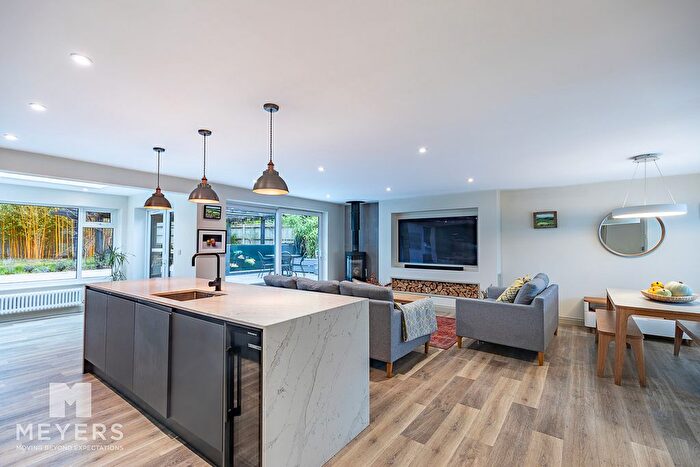 3 Bedroom Detached Bungalow For Sale In Hillside Drive, Christchurch, BH23