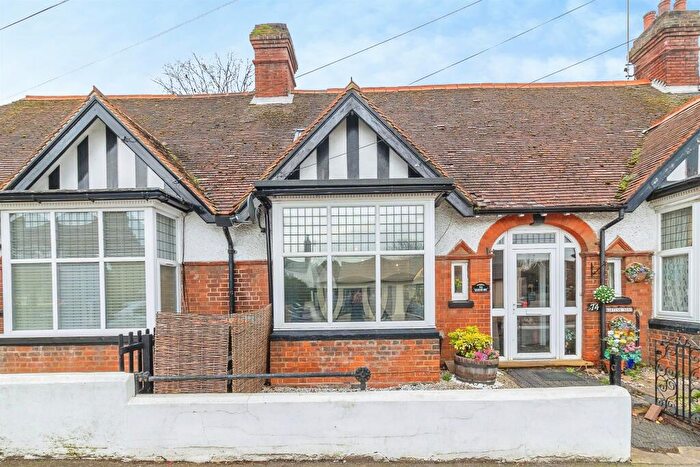 2 Bedroom Terraced Bungalow For Sale In Station Road, Woburn Sands, Milton Keynes, MK17