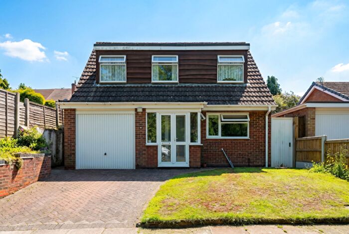 3 Bedroom Detached House For Sale In Marion Way, Hall Green, B28
