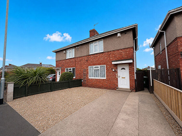 3 Bedroom Semi-Detached House For Sale In Twentieth Avenue, Blyth, NE24