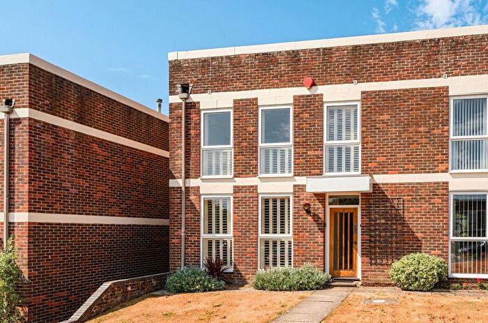 3 Bedroom Terraced House For Sale In Milford Court, Milford On Sea, Lymington, SO41