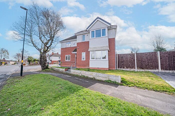 4 Bedroom Detached House For Sale In Langley Hall Road, Solihull, B92