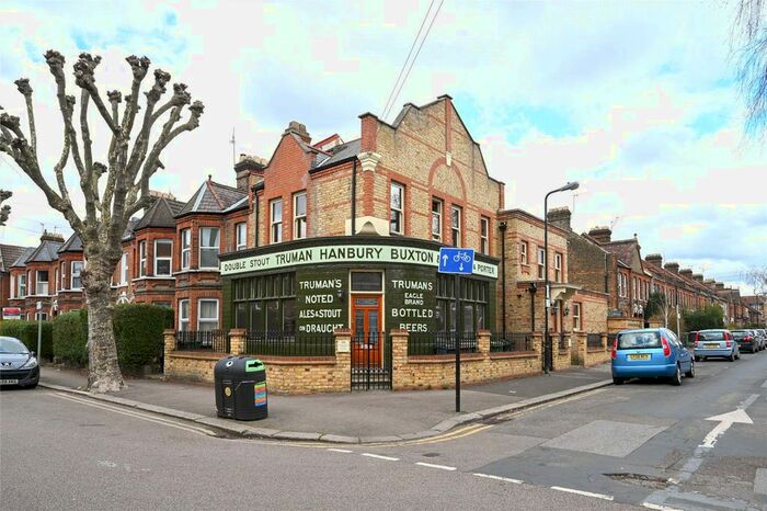 1 Bedroom Flat To Rent In Edward Road, Walthamstow, London, E17