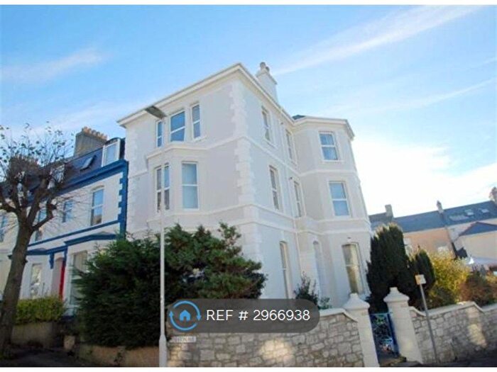 2 Bedroom Flat To Rent In Pentillie Road, Plymouth, PL4