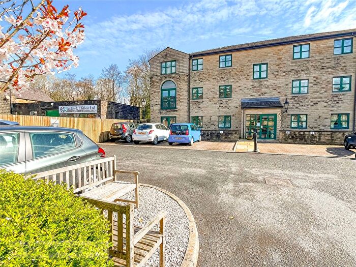 2 Bedroom Flat For Sale In Village Manor, High Street, Uppermill, Saddleworth, OL3