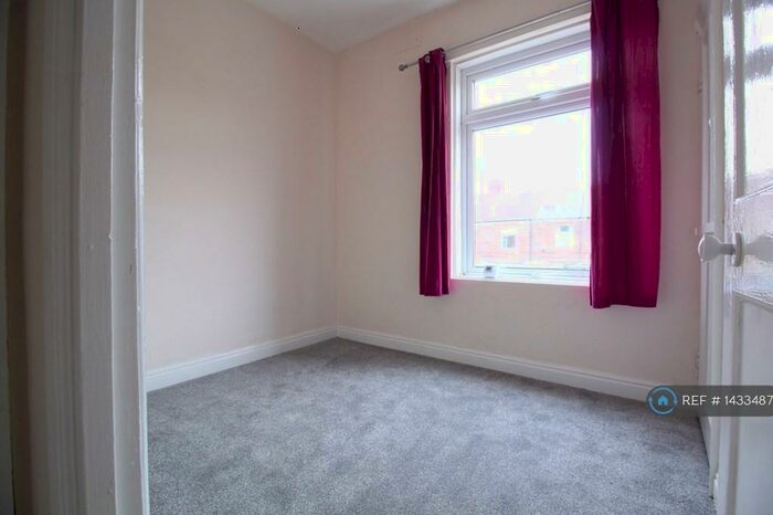 2 Bedroom Terraced House To Rent In Hereford Street, Hull, HU4
