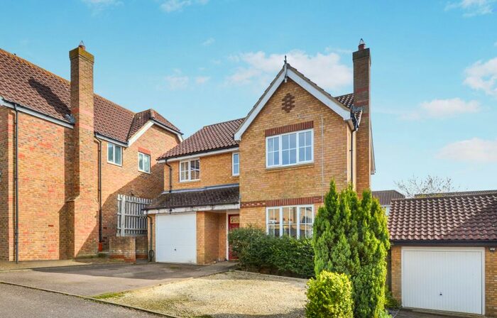 4 Bedroom Detached House For Sale In Wigsted Close, Papworth Everard, Cambridge, CB23