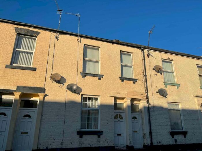 1 Bedroom Flat To Rent In Stanley Street, NE29