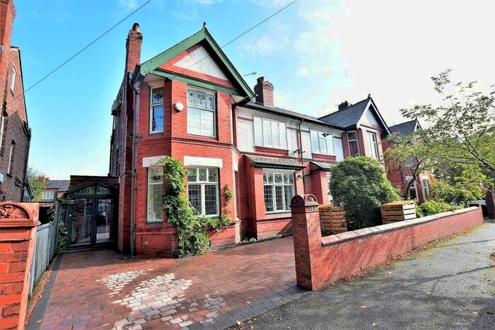 4 Bedroom Semi-Detached House To Rent In Atwood Road, Manchester, M20