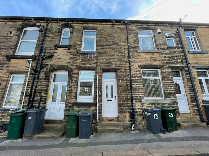 2 Bedroom Terraced House To Rent In Market Street, Steeton, BD20