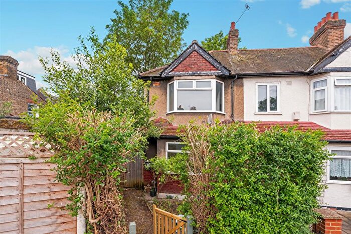 2 Bedroom Property To Rent In Kimble Road, Colliers Wood, SW19