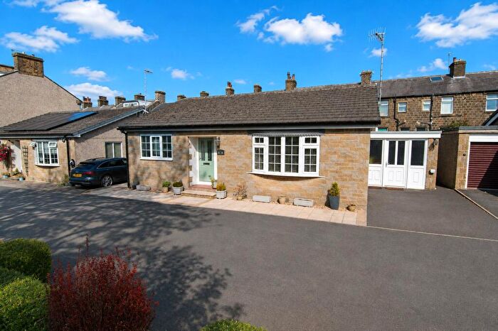 3 Bedroom Bungalow For Sale In King Edward Street, Sutton-In-Craven, BD20