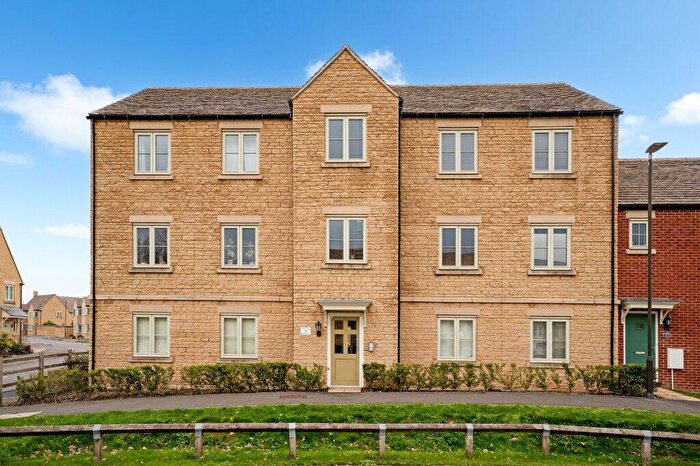 1 Bedroom Flat For Sale In Windsor Road, Moreton-in-Marsh, Gloucestershire, GL56