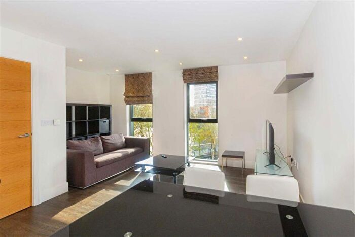 1 Bedroom Flat To Rent In George Row, Bermondsey, SE16