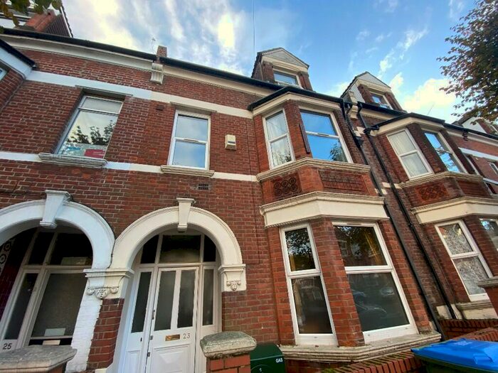 6 Bedroom Terraced House To Rent In Cranbury Avenue, Southampton, Hampshire, SO14