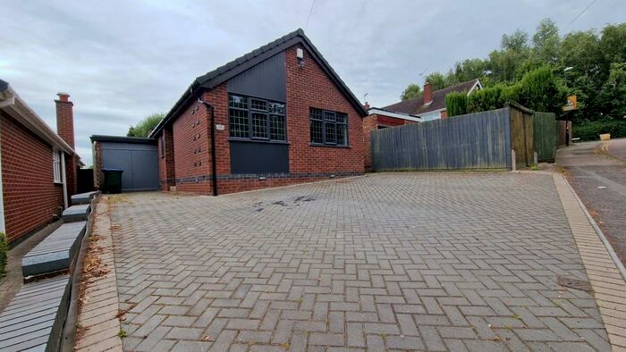 3 Bedroom Detached Bungalow To Rent In Trossachs Road, Eastern Green, Coventry, CV5