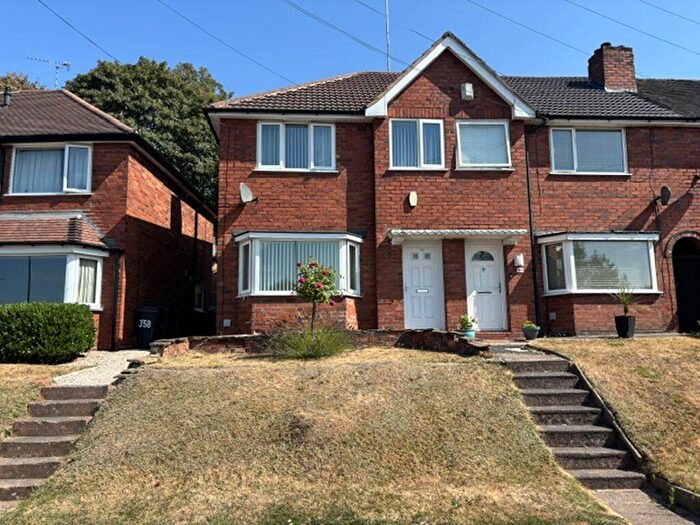 3 Bedroom End Of Terrace House For Sale In Beeches Road, Great Barr, Birmingham, B42