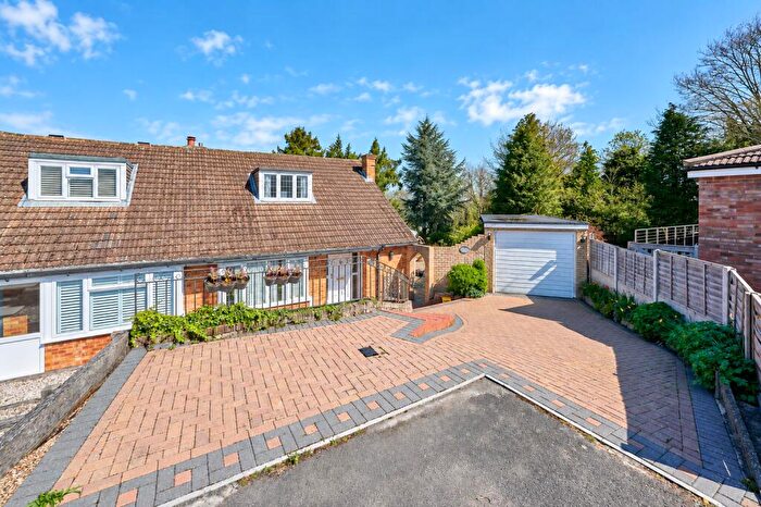 3 Bedroom Bungalow For Sale In Wick Avenue, Wheathampstead, St. Albans, Hertfordshire, AL4