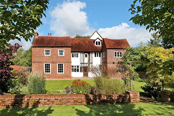 6 Bedroom Detached House For Sale In Long Lane, Ickenham, Uxbridge, Middlesex, UB10