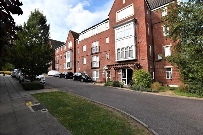 1 Bedroom Apartment To Rent In Chalfont Road, London, SE25