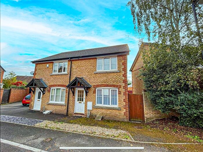 2 Bedroom Semi-Detached House To Rent In Standfast Place, Taunton, TA2