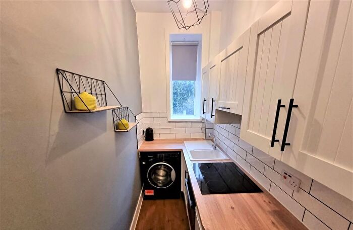 1 Bedroom Flat To Rent In Howburn Place, Aberdeen, AB11