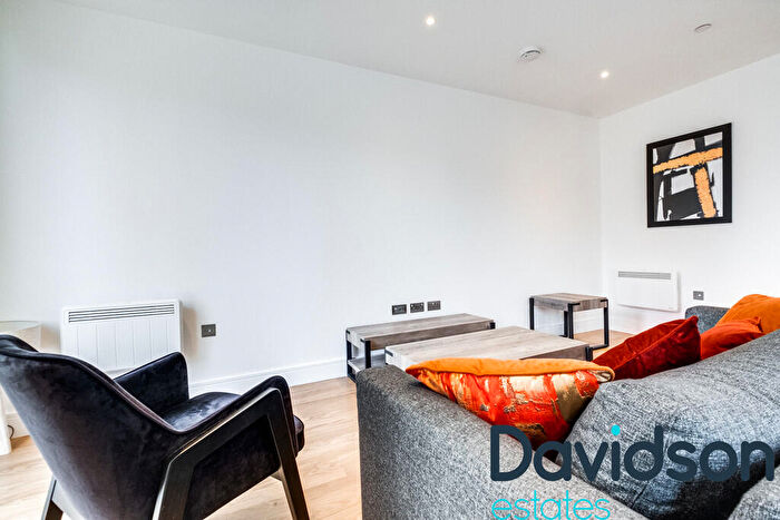 2 Bedroom Apartment To Rent In West Timber Yard, Hurst Street, B5