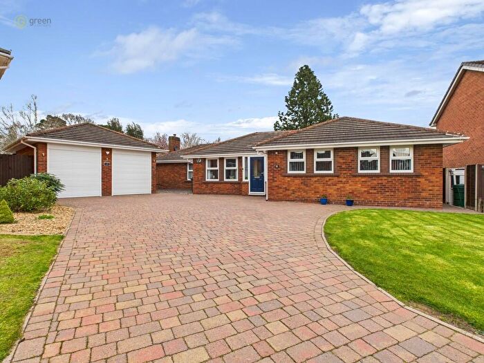 3 Bedroom Detached Bungalow For Sale In Brookhus Farm Road, Walmley, B76
