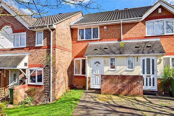 2 Bedroom Terraced House To Rent In Tynemouth Road, London, SE18