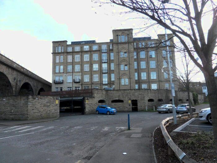 1 Bedroom Flat To Rent In Sprinkwell Mill, Bradford Road, Dewsbury, West Yorkshire, WF13