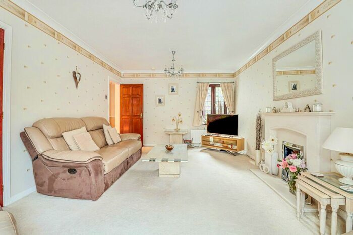 4 Bedroom Detached House For Sale In Buckland, Shoeburyness, SS3