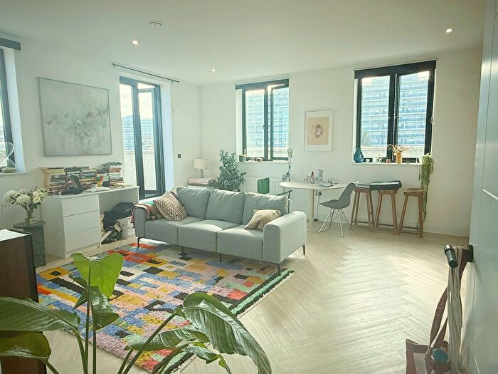 2 Bedroom Flat To Rent In Balvinder Apartments, Barnabas Road, London, E9