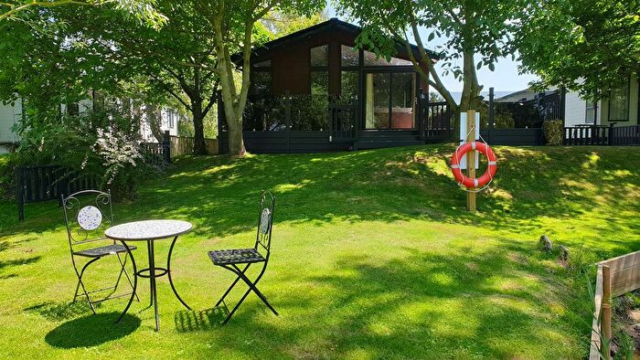 2 Bedroom Park Home For Sale In Pisces Country Park, Welney, PE14