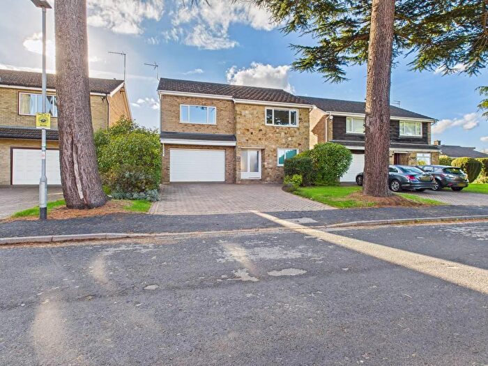 4 Bedroom Detached House For Sale In The Cedar Grove, Beverley, HU17
