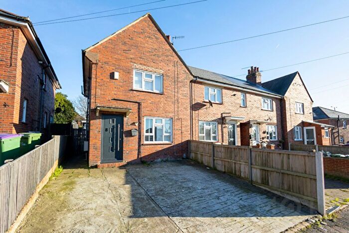 2 Bedroom End Terrace House For Sale In Dallas Brett Crescent, Folkestone, CT19