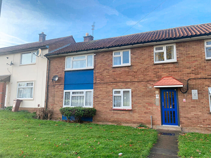 1 Bedroom Apartment To Rent In East Oval, Kingsheath, Northampton, NN5