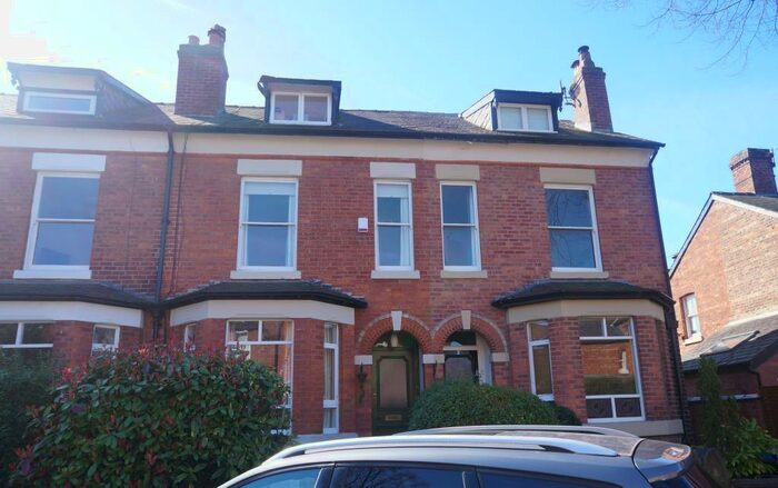 3 Bedroom Terraced House To Rent In Stratford Avenue, West Didsbury, M20