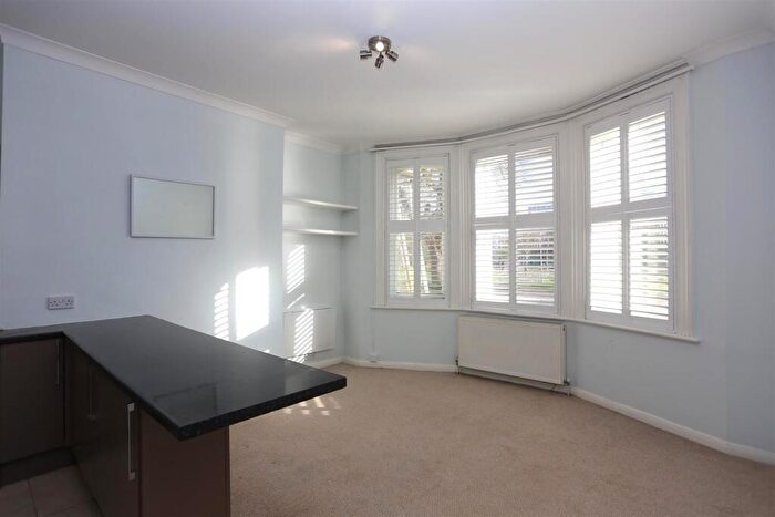 1 Bedroom Flat To Rent In Marlborough Place, Brighton, BN1