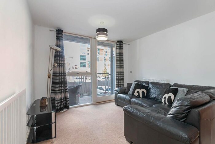 1 Bedroom Flat To Rent In Longleat Avenue, Park Central, B15