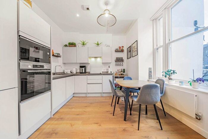 1 Bedroom Flat For Sale In Oxford Road, Maida Vale, London, NW6