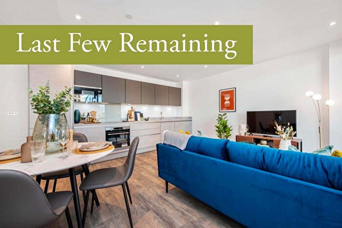 2 Bedroom Apartment To Rent In Bed, Th Floor, Beechmont House In Beam Park, RM13