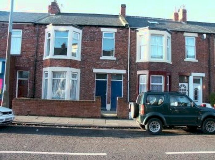 3 Bedroom Flat To Rent In Talbot Road, South Shields, NE34
