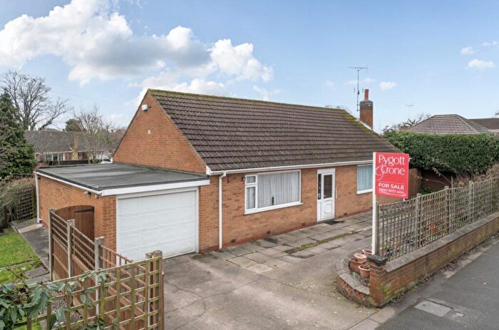 2 Bedroom Detached Bungalow For Sale In Trowell Road, NG8