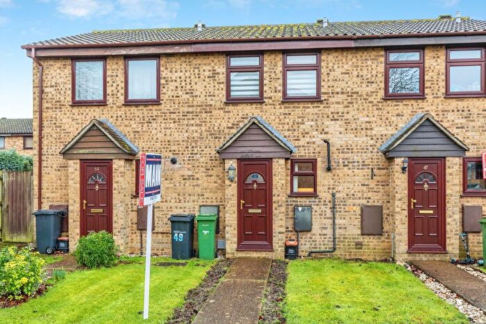 2 Bedroom Terraced House For Sale In Threshers Drive, Weavering, Maidstone, Kent, ME14